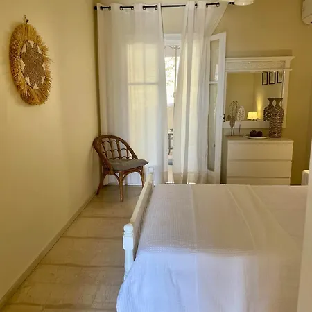 Erietta Studio Benitses (Corfu)